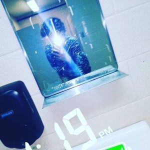 Meet your Posher, Johnathon